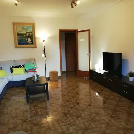 Holiday home Fuer 2 Personen Und 4 By Interhome *