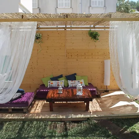 Fuer 2 Personen Und 4 By Interhome