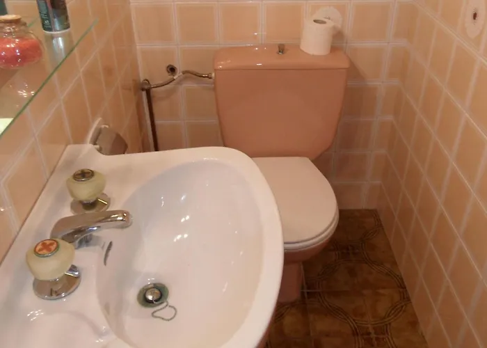 Fuer 2 Personen Und 4 By Interhome *